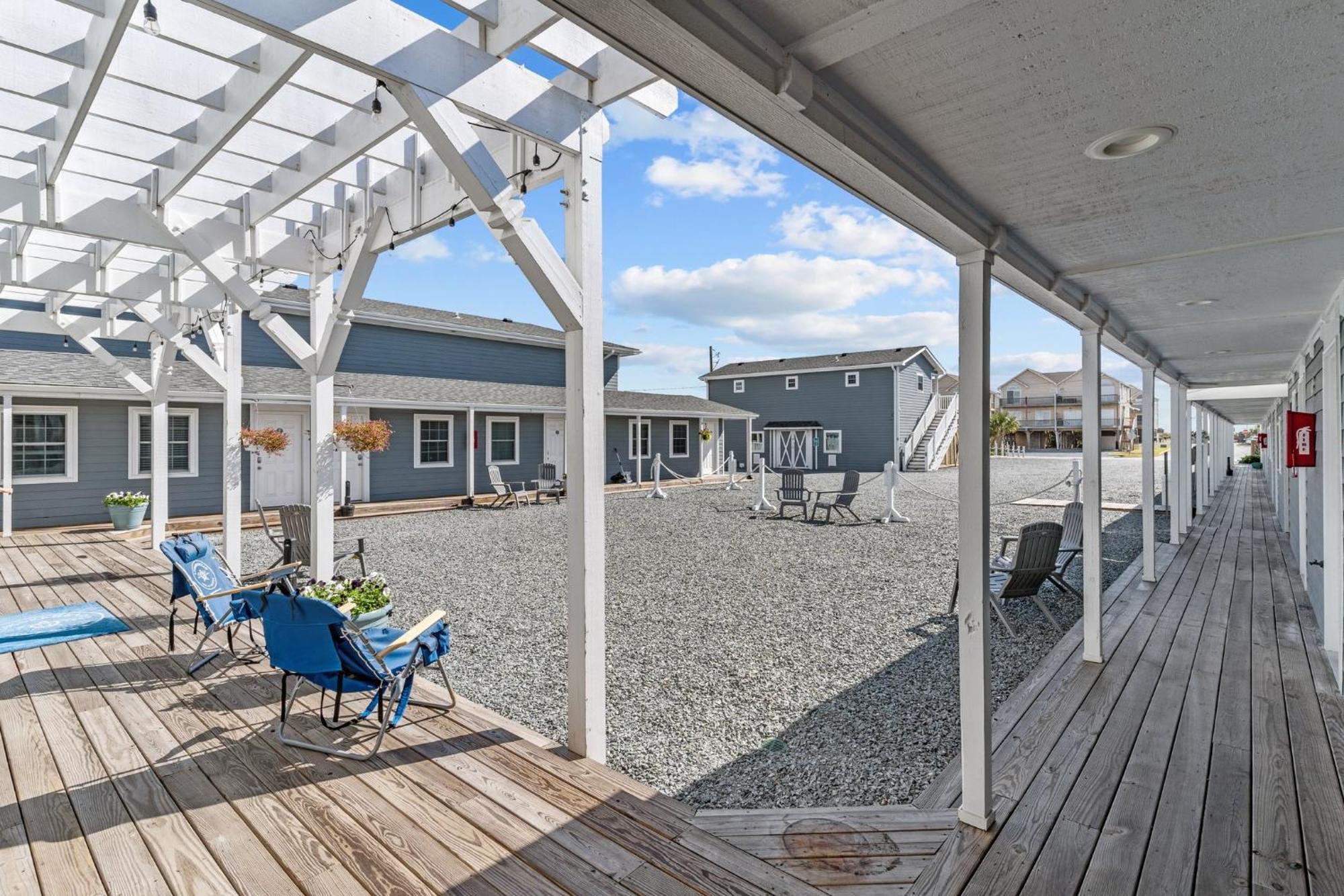 Loggerhead Inn And Suites Surf City Buitenkant foto
