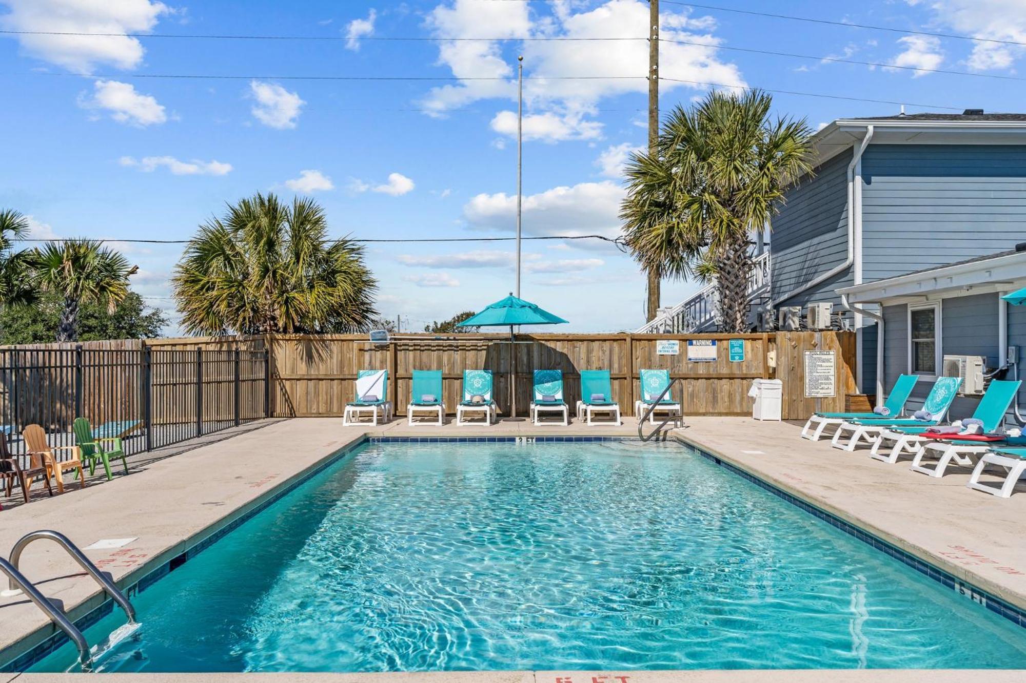 Loggerhead Inn And Suites Surf City Buitenkant foto