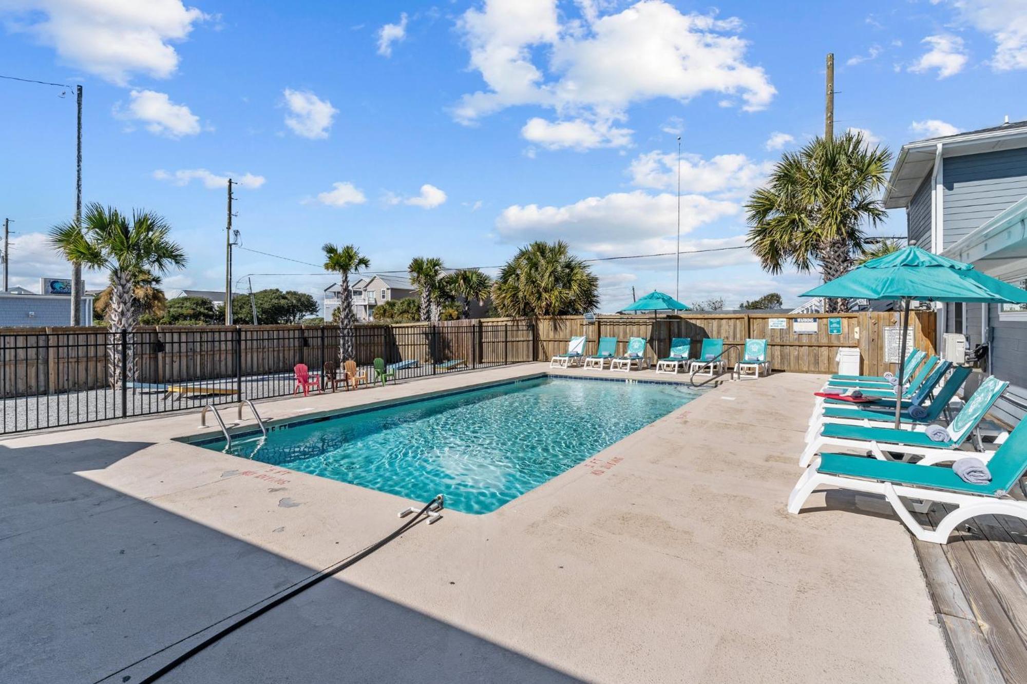 Loggerhead Inn And Suites Surf City Buitenkant foto