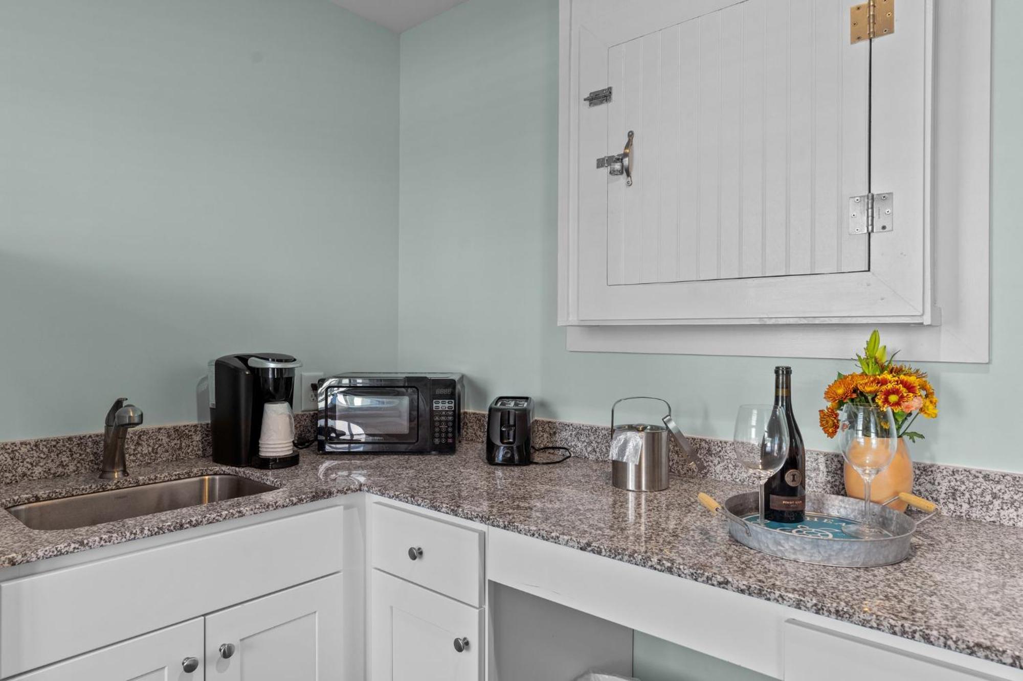 Loggerhead Inn And Suites Surf City Buitenkant foto