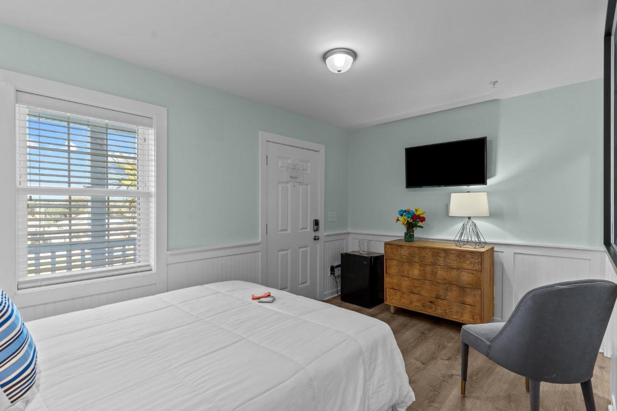 Loggerhead Inn And Suites Surf City Buitenkant foto